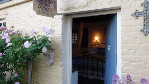 The Globe Inn - Redcliffe Tourism 2