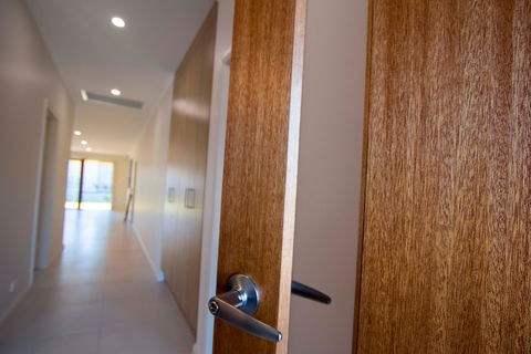 The Races - Wellington - Redcliffe Tourism 0