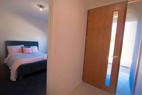 The Races - Wellington - Redcliffe Tourism 1