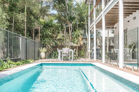 Beach Chalet - Redcliffe Tourism 0