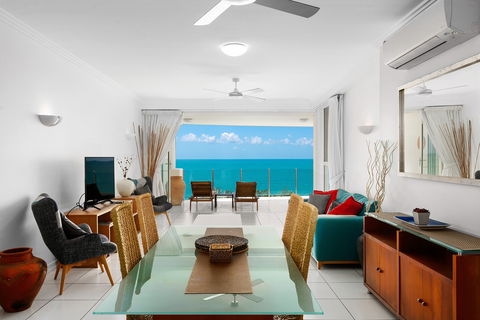 Bellevue At Trinity Beach - Redcliffe Tourism 1
