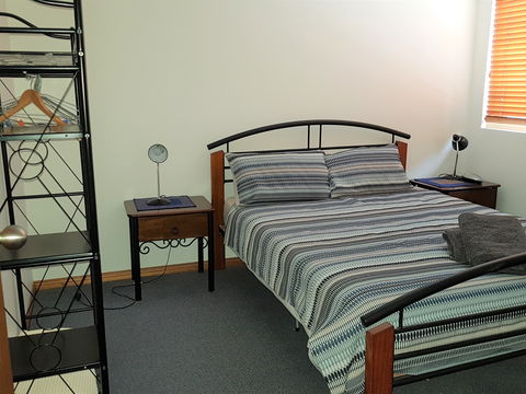 Blue Manna Waters – Apartment A - Redcliffe Tourism 1