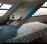 Deakin Waurn Ponds Units - Redcliffe Tourism