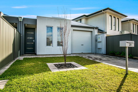 Ella House I - Redcliffe Tourism 0