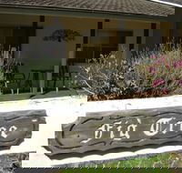 Figtree Cottage - Redcliffe Tourism