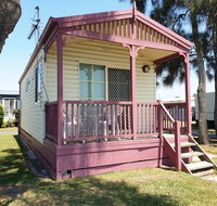 Jettys by the Lake - Redcliffe Tourism
