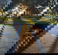 Moe Parklands Motel - Redcliffe Tourism