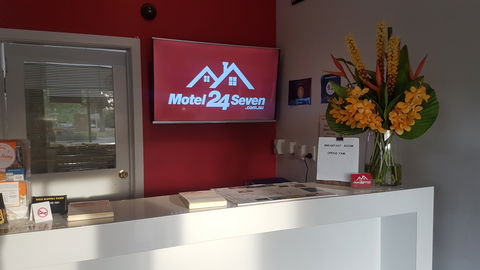 Motel24seven And Apartments - Redcliffe Tourism 0