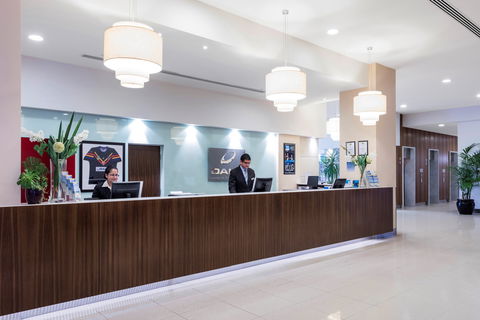 Oaks Glenelg Plaza Pier Suites - Redcliffe Tourism 1