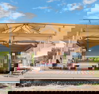 Pebble Point - Redcliffe Tourism