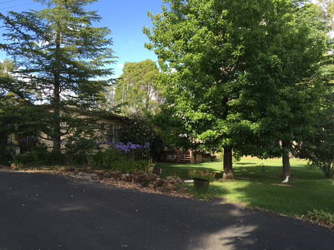 Warrumbungles Mountain Motel - Redcliffe Tourism 1