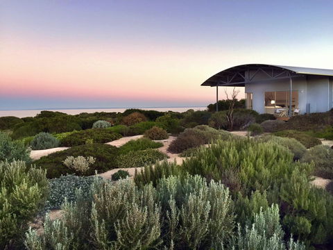 Yondah Beach House - Redcliffe Tourism 0