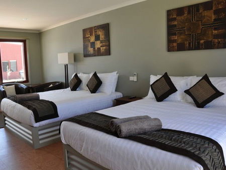 Bairnsdalemotel.com.au - Redcliffe Tourism 2