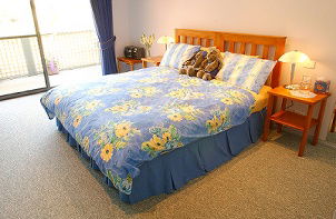 Amethyst Lodge - Redcliffe Tourism 3