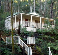Myers Creek Cascades Luxury Cottages - Redcliffe Tourism