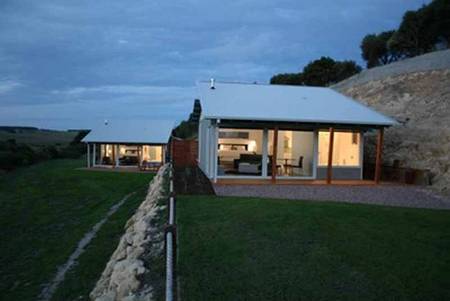 Anchors Port Campbell - Redcliffe Tourism 5