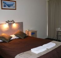 Warrina Motor Inn - Redcliffe Tourism