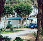 The Lakes Beachfront Holiday Retreat - Redcliffe Tourism