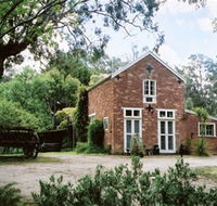 Claremont Coach House - Redcliffe Tourism