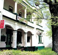 Healesville Hotel - Redcliffe Tourism