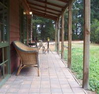 Maroo Cottages - Redcliffe Tourism