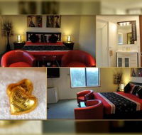 Venus Bay Getaways - Redcliffe Tourism