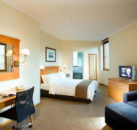 Holiday Inn Old Sydney - Redcliffe Tourism