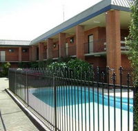 Moe Motor Inn - Redcliffe Tourism