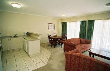 Ballarat Colonial Motor Inn - Redcliffe Tourism 6