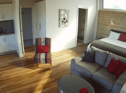 Eagle Peaks At Freycinet - Redcliffe Tourism 1