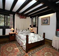 Anne Hathaways Cottage - Redcliffe Tourism