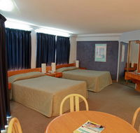 Quality Hotel Lord Forrest - Redcliffe Tourism