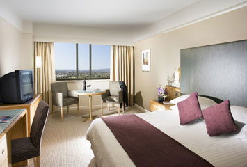 Stamford Plaza Adelaide Hotel - Redcliffe Tourism 1