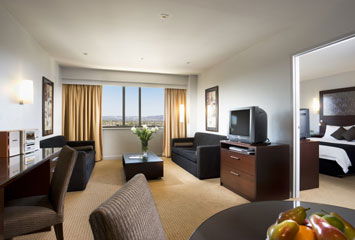 Stamford Plaza Adelaide Hotel - Redcliffe Tourism 4