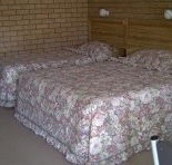 Aaron Inn Motel - Redcliffe Tourism