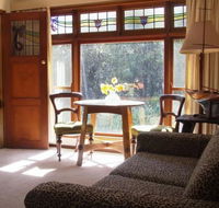 Canberra Retreat Bed  Breakfast - Redcliffe Tourism
