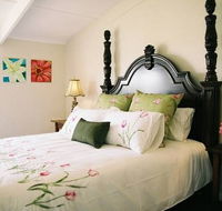Springfield Guest Cottages - Redcliffe Tourism