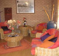 Cameo Inn Motel - Redcliffe Tourism