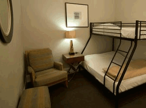 Home Backpackers - Redcliffe Tourism 0