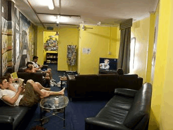 Home Backpackers - Redcliffe Tourism 4