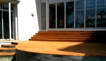 Seal Rocks House - Redcliffe Tourism 5