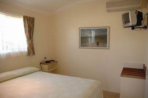 Gateway Lifestyle Redland Park - Redcliffe Tourism 5