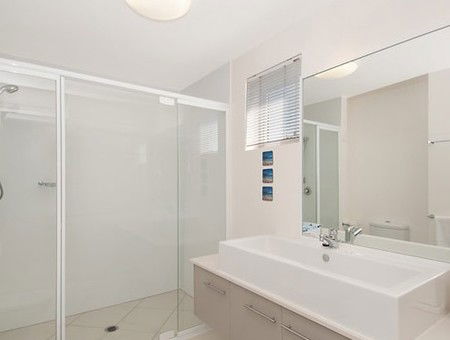On The Beach Resort - Redcliffe Tourism 4