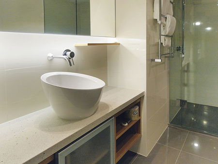Oaks IStay Precinct - Redcliffe Tourism 3