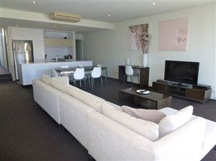 Coast Resort Merimbula - Redcliffe Tourism 4