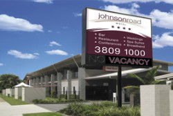 Johnson Road Motel - Redcliffe Tourism 5