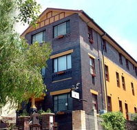 Sinclairs Of Bondi Budget Accommodation - Redcliffe Tourism