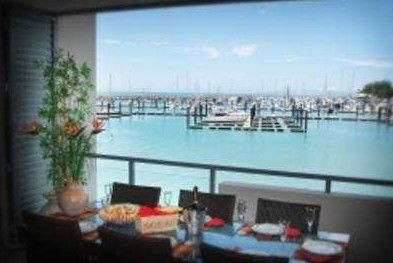 Peninsula Airlie Beach - Redcliffe Tourism 2