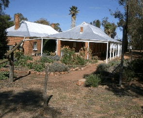  Redcliffe Tourism