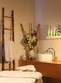 Indulge Spa Retreat - Redcliffe Tourism 1